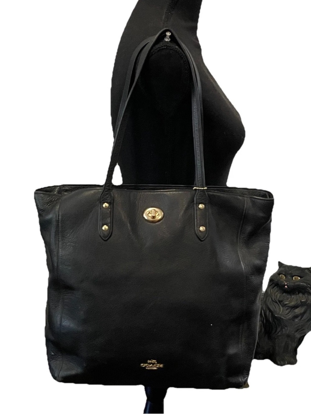 COACH Town Turnlock Tote Black Polished Pebble Leather/ Gold Shoulder Bag F12184